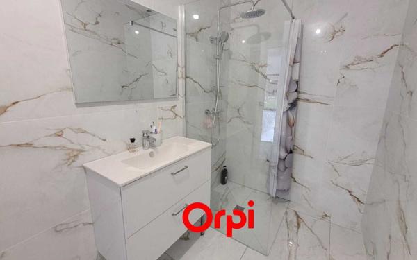 Maison à vendre    5 pièces •  Beaurepaire