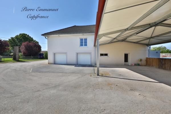 Maison à vendre 10 pièces SAINT AMBREUIL (71)