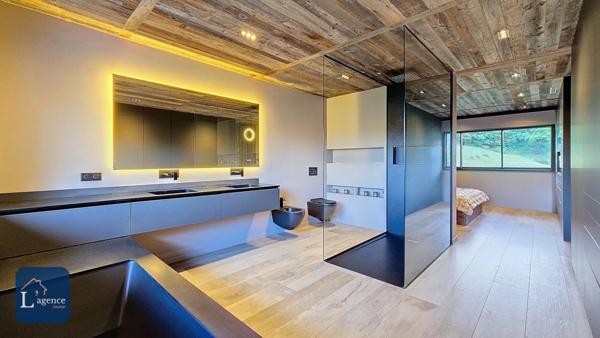 Sublime Chalet Mégevan avec Piscine