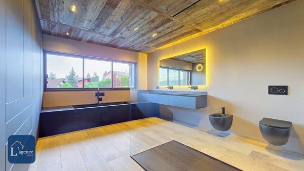 Sublime Chalet Mégevan avec Piscine