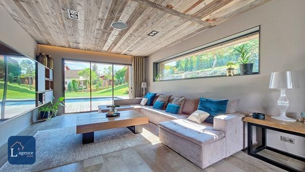 Sublime Chalet Mégevan avec Piscine