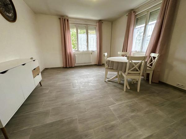 MAISON DE PLAIN-PIED RENOVEE SUR S/SOL AVEC TERRAIN CLOS ET