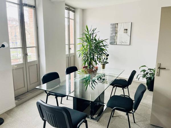 Bureaux 128 m2 Centre Ville