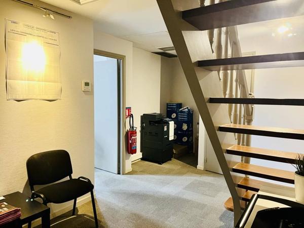 Bureaux 128 m2 Centre Ville