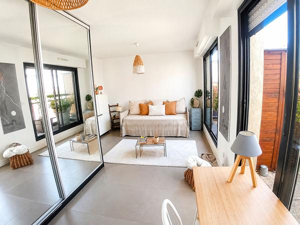 NOGENT VILLAGE - DUPLEX 116 m² - DERNIER ÉTAGE - PARKING - CAVE