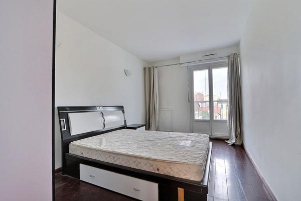 Appartement Aubervilliers 3 pièce(s) 66 m2