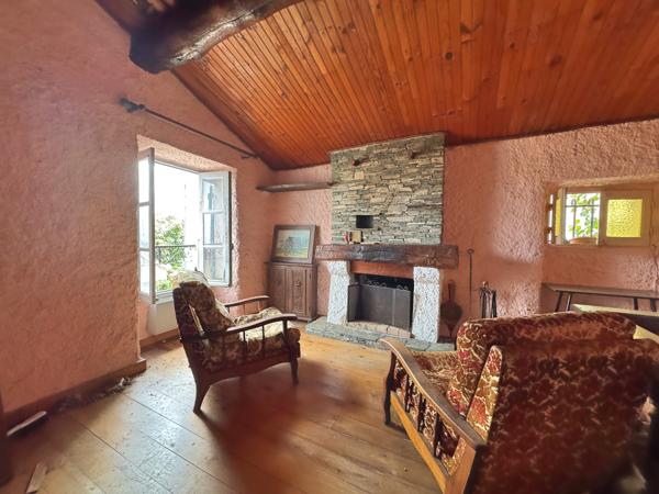 Maison 5 pièces - 107 m² Exclusivité efficity