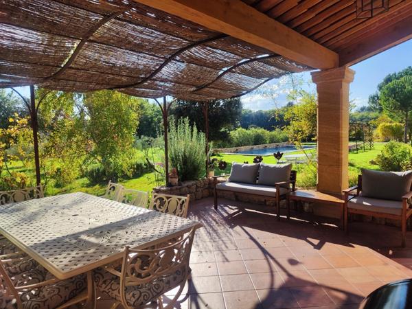 Rognes, Villa de qualité avec piscine et grand terrain