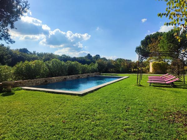 Rognes, Villa de qualité avec piscine et grand terrain