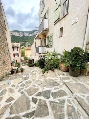 Maison à LE REVEST-LES-EAUX, 83200 - 4 pièces 85m²