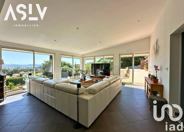 Maison à vendre 6 pièces 170 m² Six-Fours-les-Plages