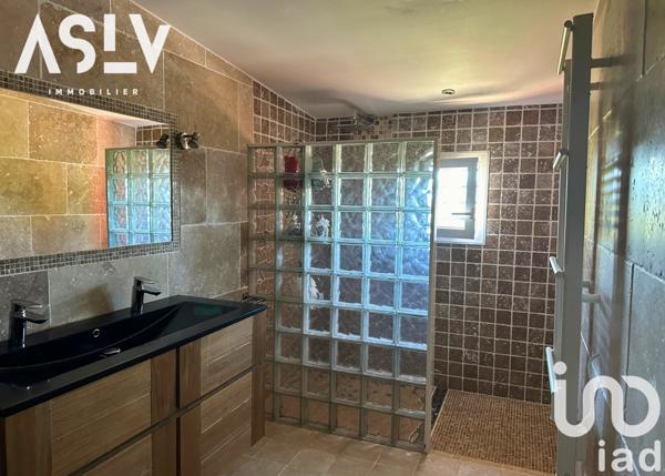 Maison à vendre 6 pièces 170 m² Six-Fours-les-Plages