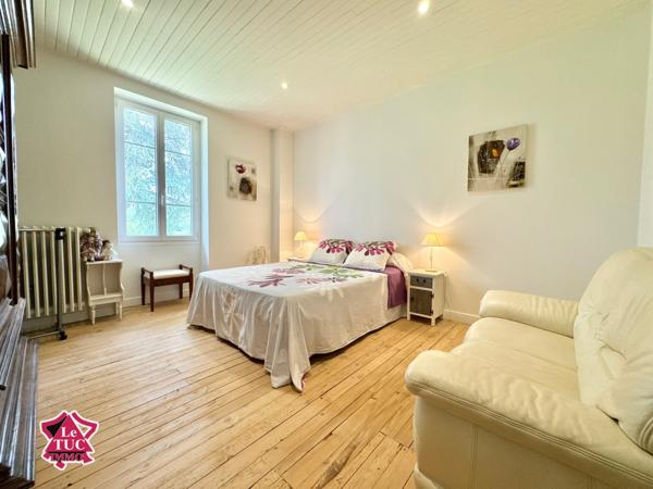 Maison de maître au bord du Lot  Villeneuve-sur-Lot (47300)