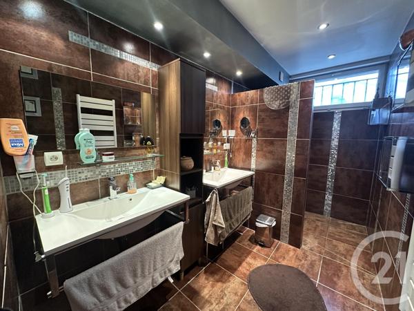 Maison à vendre  7 pièces - 180 m2 ARLES - 13