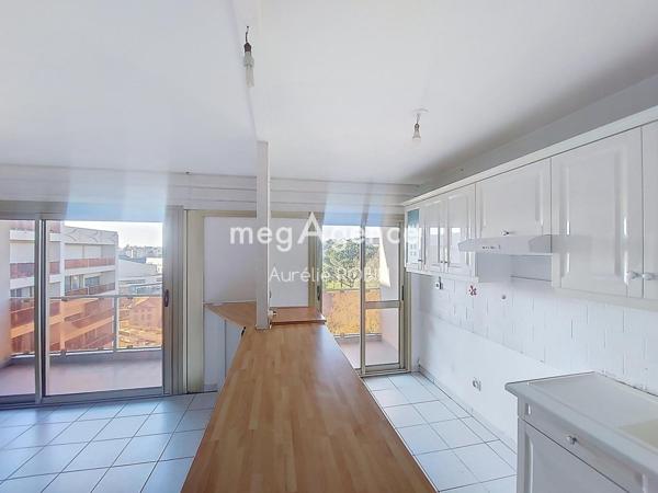 Appartement à CHOLET, 49300 - 1 pièce 32m²
