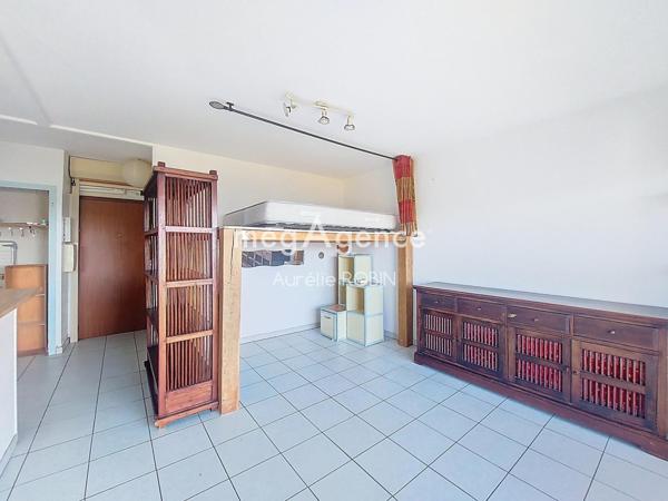 Appartement à CHOLET, 49300 - 1 pièce 32m²