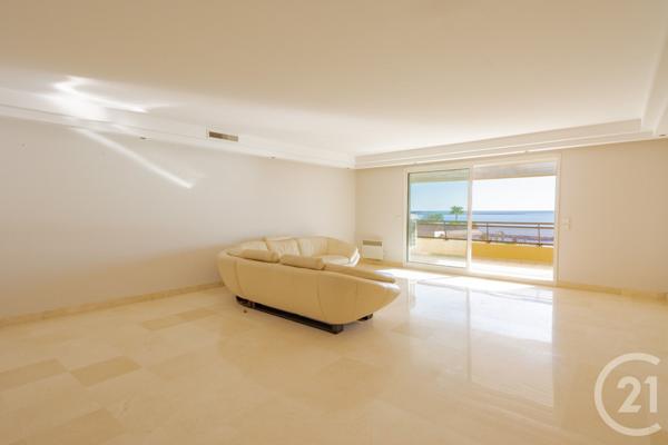 Appartement F3 à vendre  3 pièces - 99,09 m2 ST LAURENT DU VAR - 06