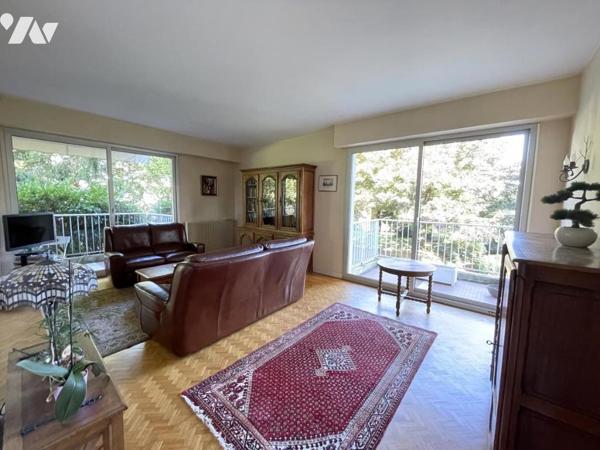 A VENDRE SAINT-SEBASTIEN-SUR-LOIRE - Appartement T4 d'env 99.07 m² avec cave et parking en sous-sol.