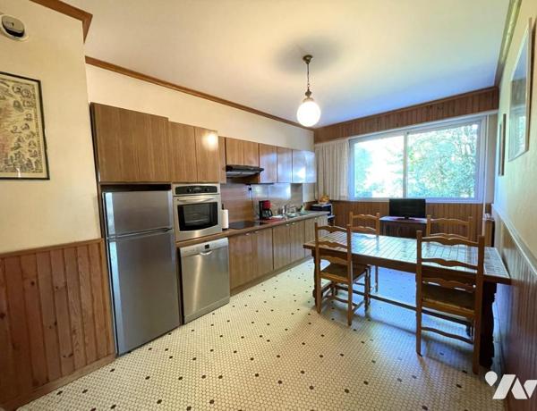 A VENDRE SAINT-SEBASTIEN-SUR-LOIRE - Appartement T4 d'env 99.07 m² avec cave et parking en sous-sol.