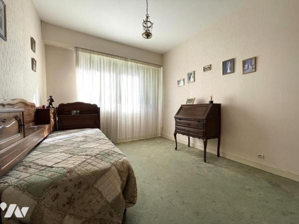 A VENDRE SAINT-SEBASTIEN-SUR-LOIRE - Appartement T4 d'env 99.07 m² avec cave et parking en sous-sol.