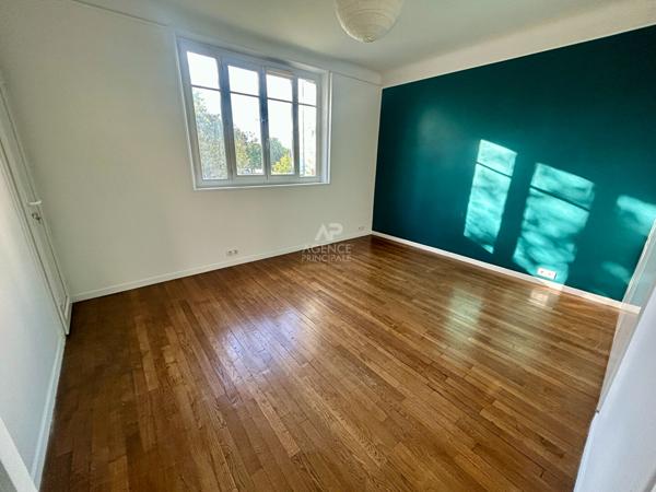 Appartement Poissy 4 pièce(s) 77.97 m2 €279 000 ** - Référence 8883