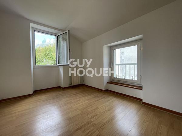 Maison T5 avec garage en centre ville d'Orthez