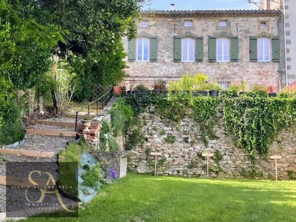 Maison de caractère du XVIIIᵉ siècle * Idéale grande famille ou maison secondaire – Villasavary (11150)