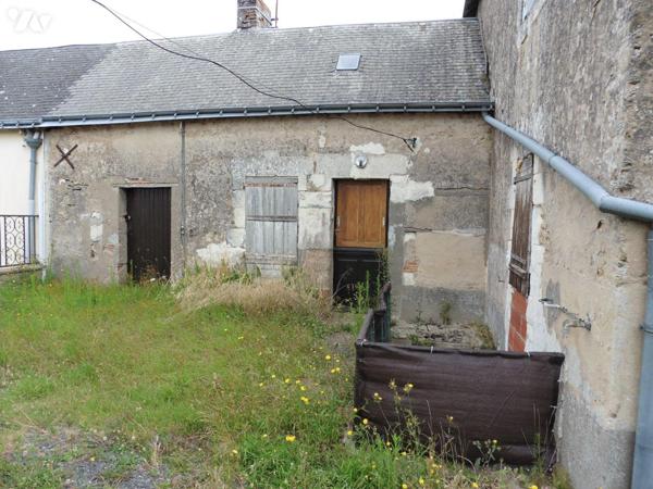 MAISON A VENDRE NOYANT-VILLAGES
Maison ancienne à restaurer située à MEIGNE LE VICOMTE
Maison...