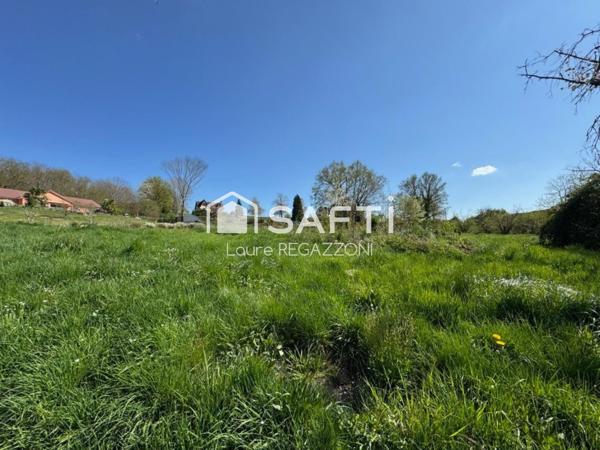 Terrain constructible à St Agnan avec vue panoramique