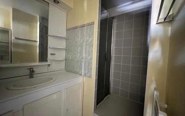 Appartement à vendre    3 pièces • 77,14 m2 Niort