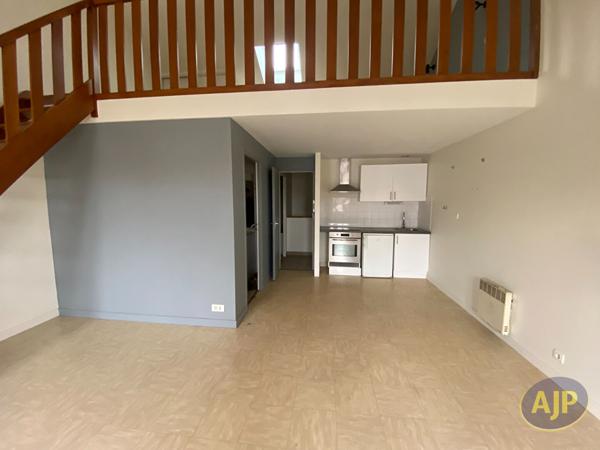 Appartement à louer Vallet : 1 pièces, 49m² avec 1 chambre(s) à 560€ - AJP Immobilier Clisson