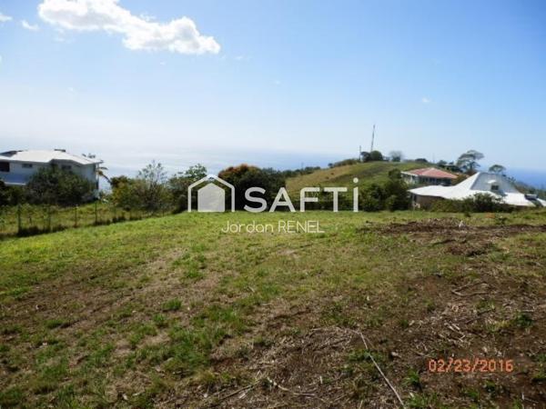 Terrain avec vue mer panoramique - Quartier Le Verrier