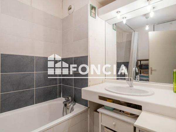 À vendre Appartement 2 pièces 50.95 m² - Marseille 13009