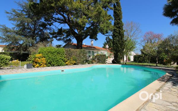 Maison à vendre    5 pièces •  L'Éguille