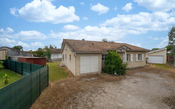 Maison à vendre    6 pièces •  Parentis-en-Born