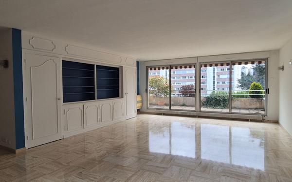 Appartement à vendre    6 pièces • 160,34 m2 Saint-Étienne