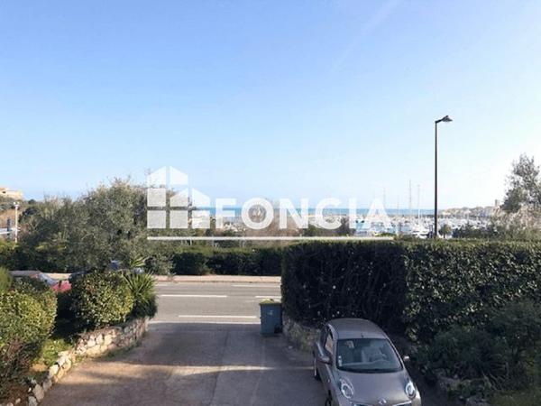 Location Appartement 2 pièces 35.8 m² - 9 AVENUE DE NICE Antibes 06600