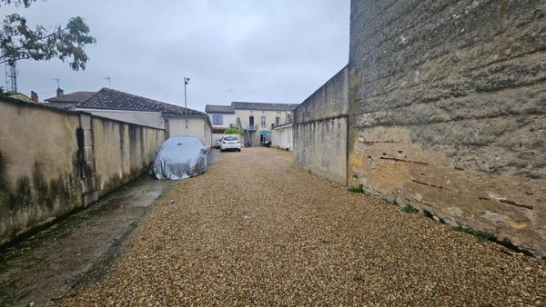 Ensemble immobilier Sainte Foy La Grande 10 pièce(s) 276 m2