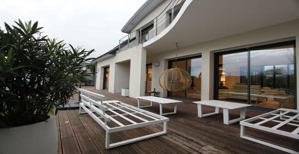 UNE SENSATIONNELLE CONTEMPORAINE D'ARCHITECTE, ENTRE QUIMPER & FOUESNANT. - L'agence Immobilier & Associés