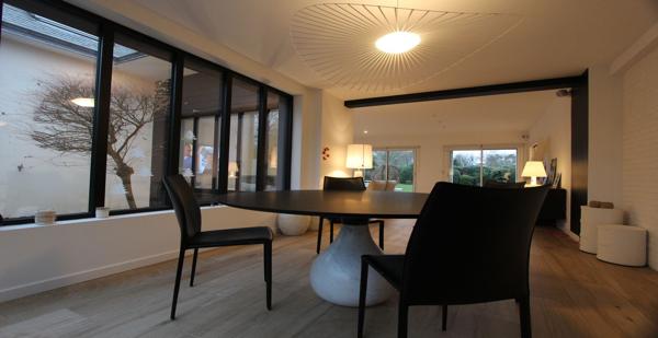 UNE SENSATIONNELLE CONTEMPORAINE D'ARCHITECTE, ENTRE QUIMPER & FOUESNANT. - L'agence Immobilier & Associés