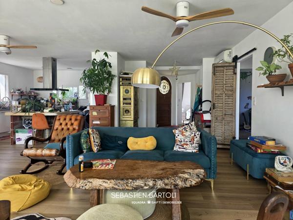 Maison de type 4 de 118m2 sur parcelle de 902m2