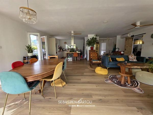 Maison de type 4 de 118m2 sur parcelle de 902m2