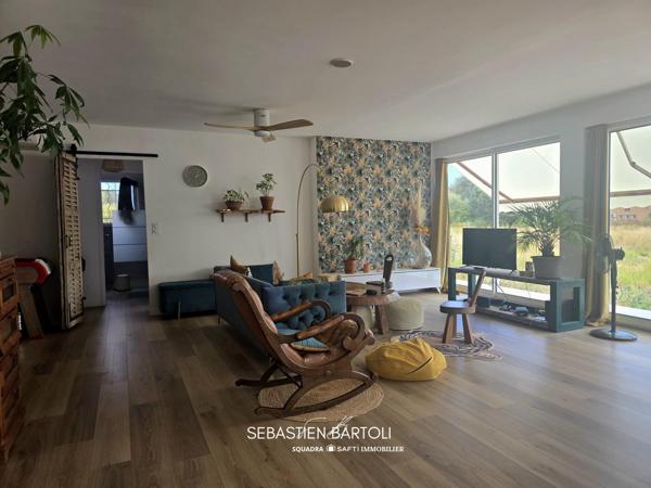 Maison de type 4 de 118m2 sur parcelle de 902m2