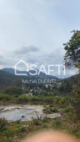 Terrain aux Adrets de l'Esterel