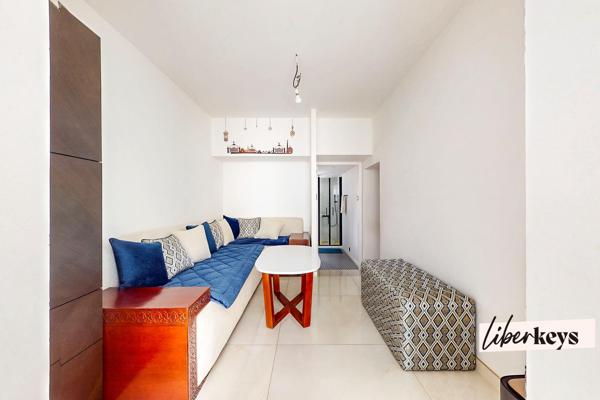 Maison atypique entièrement rénovée – 139,62 m² – DPE A – Jardin & garage de 40 m²