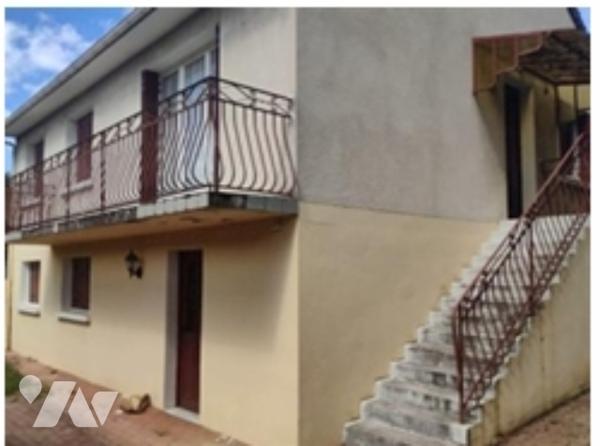 Une maison individuelle à JOIGNY sur deux étages