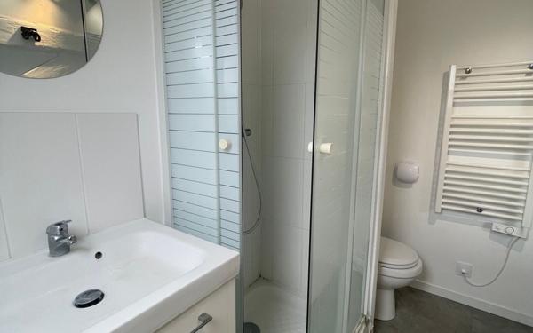 Appartement à louer    1 pièce • 16 m2 Étampes