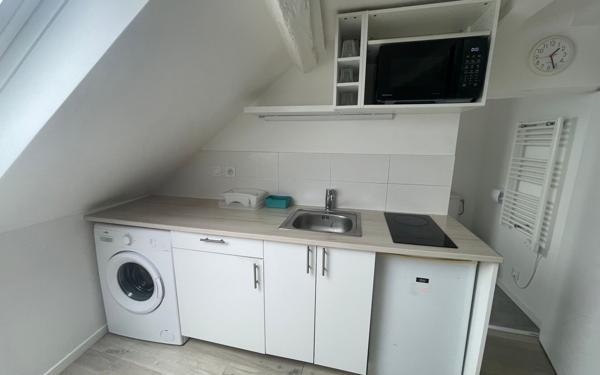Appartement à louer    1 pièce • 16 m2 Étampes