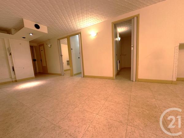 Appartement Local à vendre  6 pièces - 74 m2 PARIS - 75019