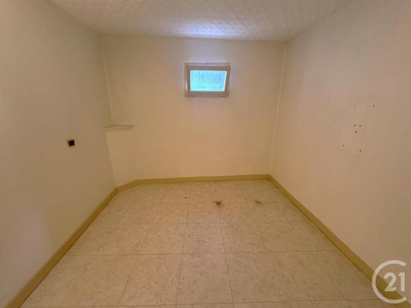 Appartement Local à vendre  6 pièces - 74 m2 PARIS - 75019